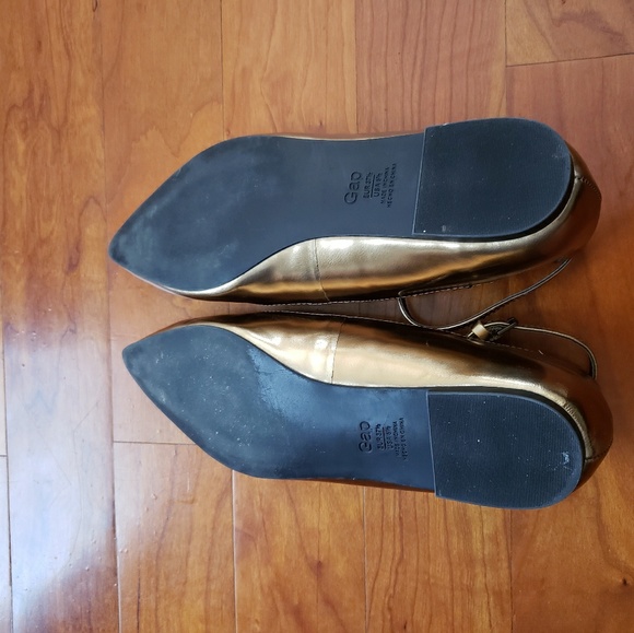 Gap Gold Pointed Toe Ankle Strap Ballet Flats - Picture 7 of 7